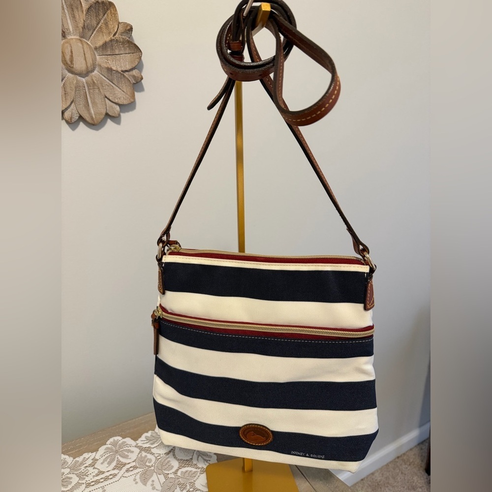 Dooney & Bourke Navy, Red,& Cream Striped Canvas Crossbody Bag EUC 10x101/2